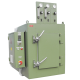 Les armoires chauffantes sont utilisés pour un traitement doux, juste de température et thermique des composants dans le domaine de la production des actionneurs de puissance électroniques. Une atmosphère gaz inerte support ce processus.
