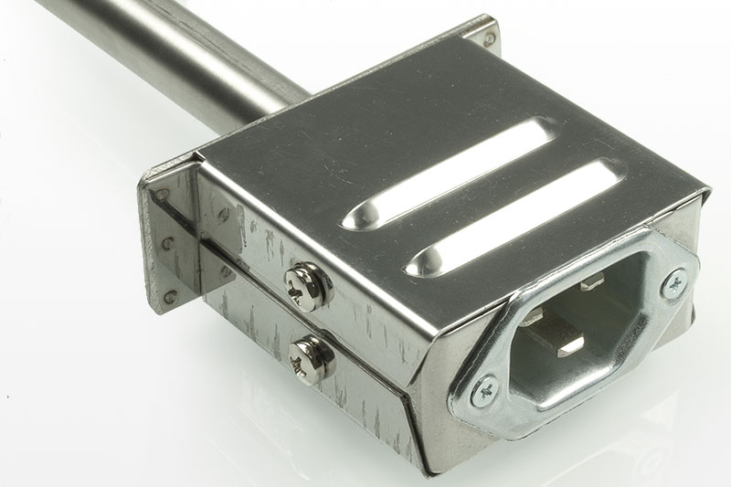 Exécutions O : Exécution avec connecteur KO300 à broches selon CE 16A/250V ou 10A/250V